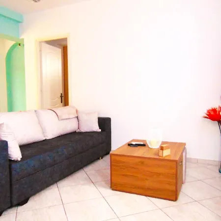 Apartment Marilena Apartment, Keremies